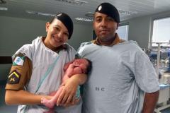 Bebê com menos de uma hora de vida é encontrado abandonado pela PM na Cidade Industrial de Curitiba