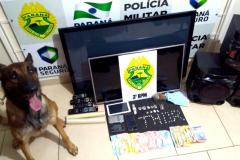 Drogas, dinheiro e materiais são apreendidos por militares estaduais em Pato Branco (PR)