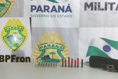 No Oeste do PR, BPFron apreende cigarros e munições em ações nas cidades de Cascavel e Guaíra