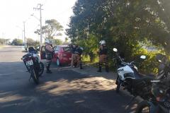 Operação Impetus é desencadeada pela PM em Pinhais; veículos são recolhidos e notificações de trânsito lavradas