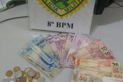 PM encaminha dupla que estaria realizando o tráfico de drogas em Paranavaí (PR)