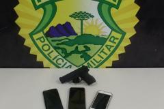 Logo após praticar roubo, homem é preso portando simulacro de arma de fogo pelo BPTran em Curitiba (PR)