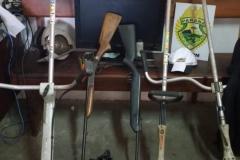 Trio é preso suspeito de roubar uma residência em Telêmaco Borba, nos Campos Gerais