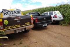 Veículos que teriam sido utilizados para contrabando são recuperados pelo BPRv em Cascavel, no Oeste do estado