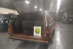 Homem é preso transportando pneus contrabandeados no Oeste do estado