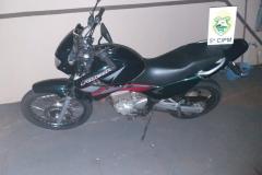 Motocicleta roubada em Jussara (PR) é recuperada pela PM de Terra Boa (PR); suspeito é encaminhado 