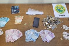 Homem é preso com pedras de crack e dinheiro em Santo Antônio da Platina (PR)