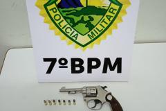 No Noroeste do estado, PM apreende três armas de fogo durante o cumprimento de três Mandados de Busca e Apreensão