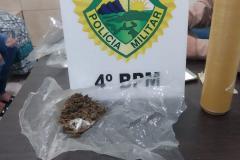 Supostamente envolvido com o tráfico, trio é preso em Maringá (PR) e drogas são apreendidas 