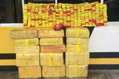 Mais de meia tonelada de maconha são apreendidas pela Polícia Rodoviária na Lapa (PR)
