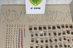 Denúncia leva PM a apreender 265 porções de drogas em Londrina, no Norte do estado