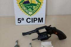 Citado em várias denúncias de tráfico, jovem é preso após abordagem da PM em Maringá (PR) 
