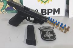 Sem autorização legal para portar arma de fogo, rapaz é preso com pistola adulterada em Cascavel (PR)