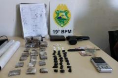 Denúncia leva a PM a fechar ponto de tráfico de drogas em Toledo (PR)