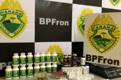 Mais de 200 produtos anabolizantes contrabandeados são apreendidos pelo BPFron em Guaíra (PR)