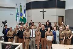 Câmara Municipal entrega Moção de Aplausos para policiais militares femininas de Guarapuava, no Centro-Sul do estado 