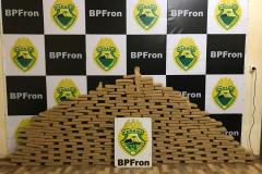 BPFron retira de circulação mais de 130 quilos de maconha em Guaíra, no Oeste do estado