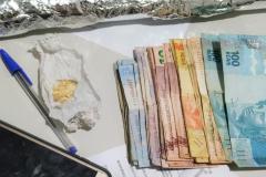 Durante patrulhamento, PM prende homem e apreende porções de crack no Noroeste do estado