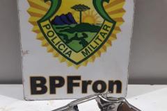 Homem é preso pelo BPFron por porte ilegal de arma de fogo em São José das Palmeiras (PR) 