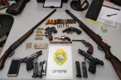 Denúncia leva PM a apreender nove armas de fogo e 139 munições no Sudeste do estado