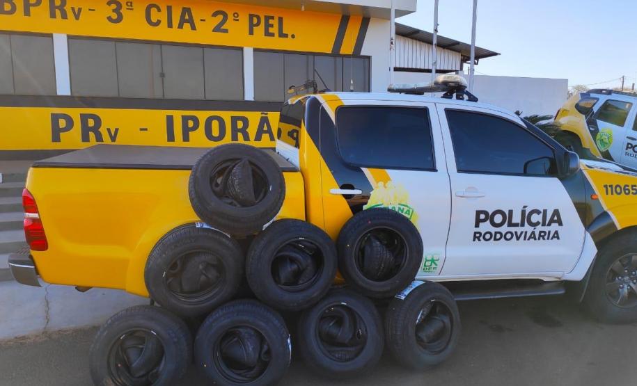 BPRv apreende 8 mil maços de cigarros em situações distintas em Iporã (PR)