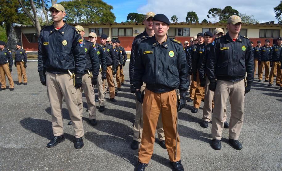 Almoço da Velha Guarda reúne 90 policiais militares da Reserva Remunerada na APMG