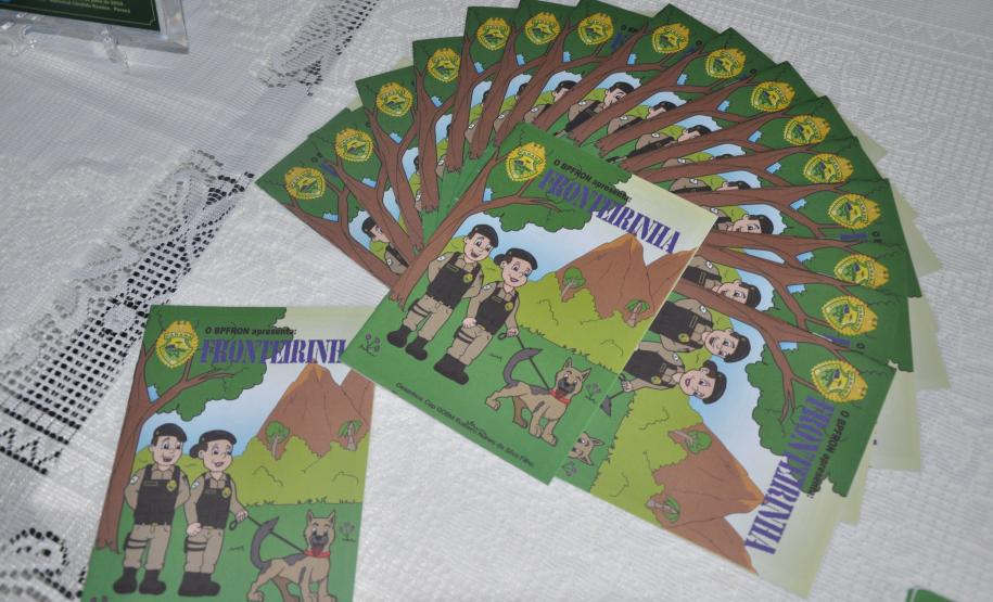 Revista em quadrinhos “Fronteirinha” é lançada pelo BPFron durante “Café com a Comunidade” em Marechal Cândido Rondon (PR)