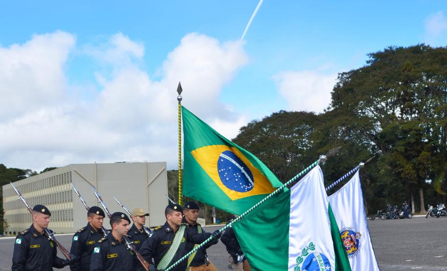 Almoço da Velha Guarda reúne 90 policiais militares da Reserva Remunerada na APMG