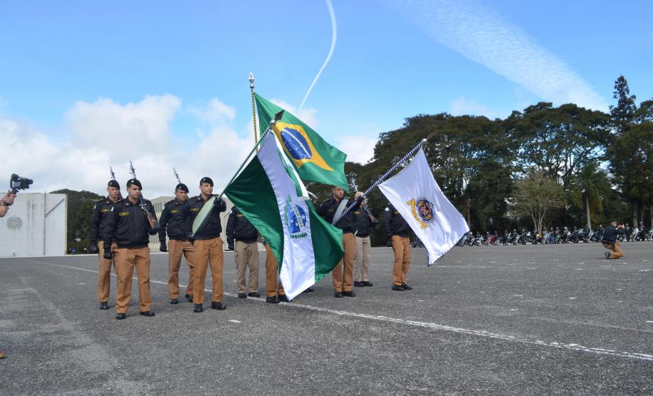 Almoço da Velha Guarda reúne 90 policiais militares da Reserva Remunerada na APMG