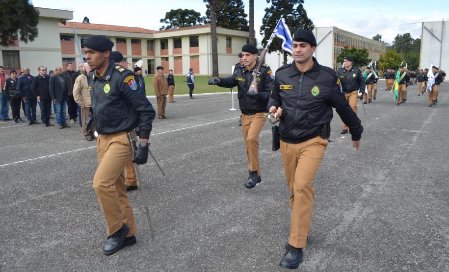 Almoço da Velha Guarda reúne 90 policiais militares da Reserva Remunerada na APMG