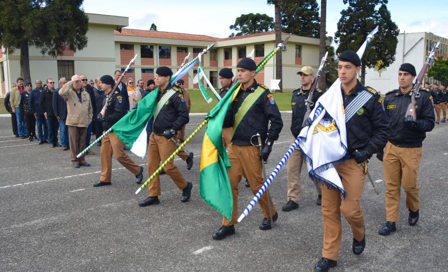 Almoço da Velha Guarda reúne 90 policiais militares da Reserva Remunerada na APMG