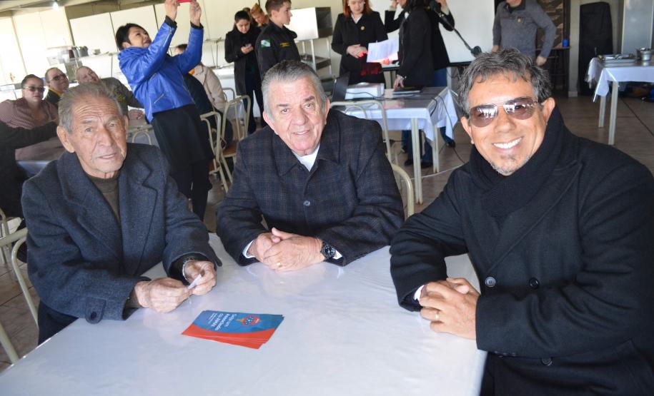 Almoço da Velha Guarda reúne 90 policiais militares da Reserva Remunerada na APMG