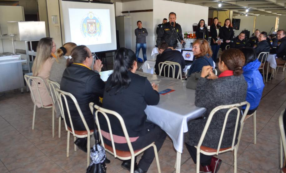 Almoço da Velha Guarda reúne 90 policiais militares da Reserva Remunerada na APMG