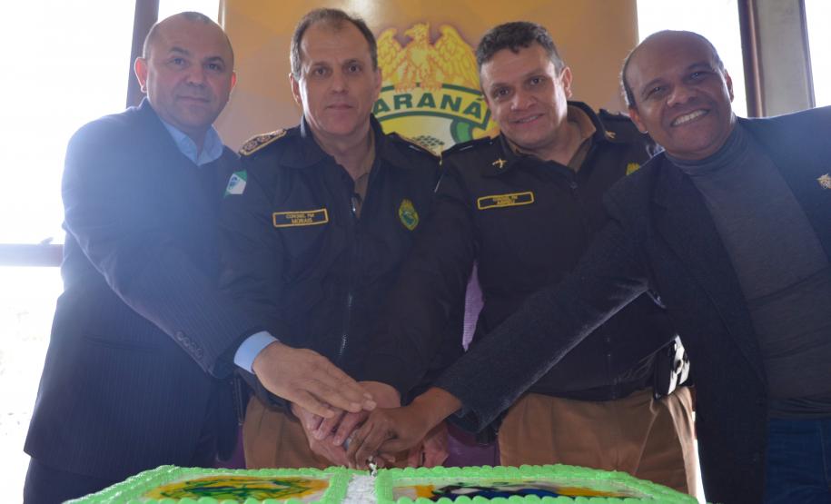 Almoço da Velha Guarda reúne 90 policiais militares da Reserva Remunerada na APMG