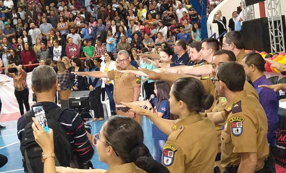 Mais de 1,3 mil crianças de Apucarana se formam no Proerd