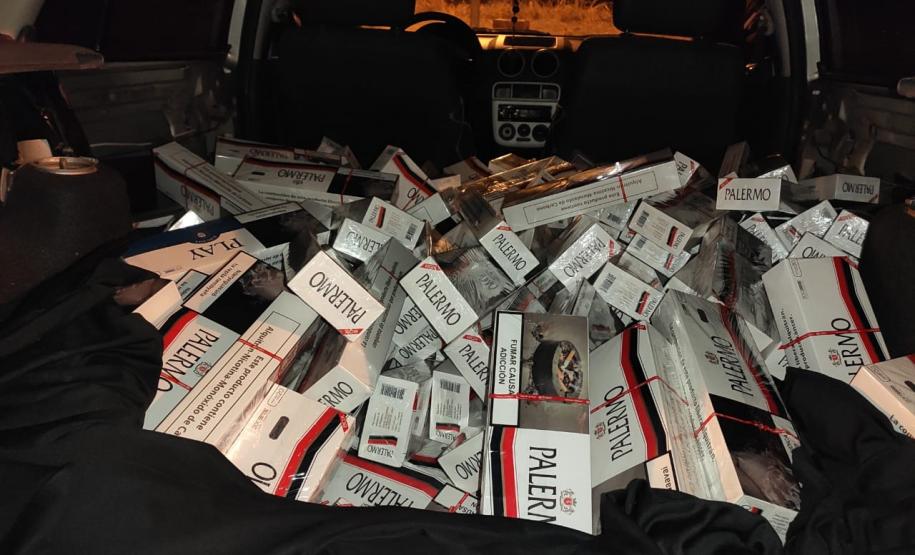 BPRv apreende 8 mil maços de cigarros em situações distintas em Iporã (PR)
