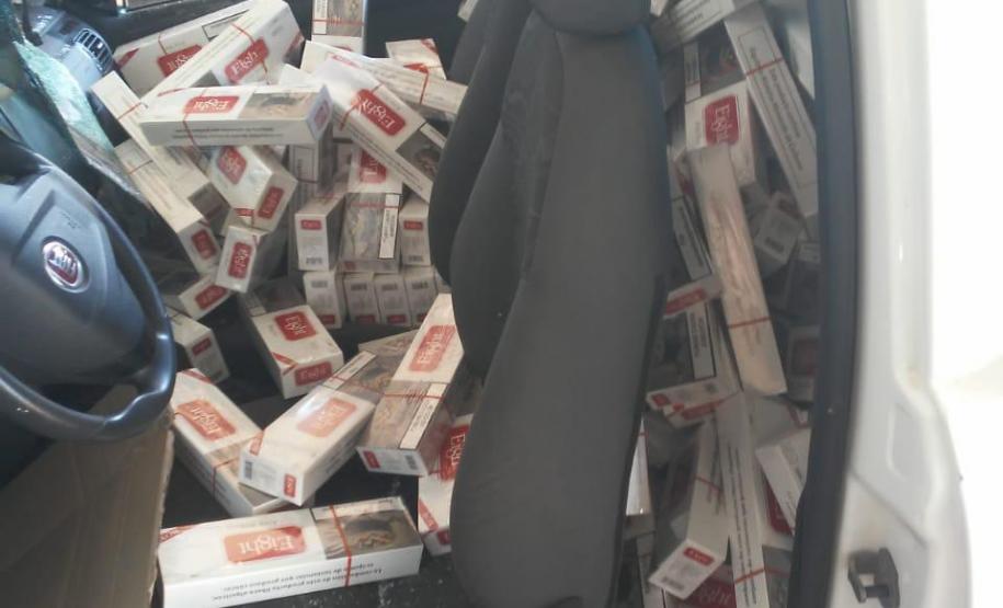 BPRv apreende 8 mil maços de cigarros em situações distintas em Iporã (PR)