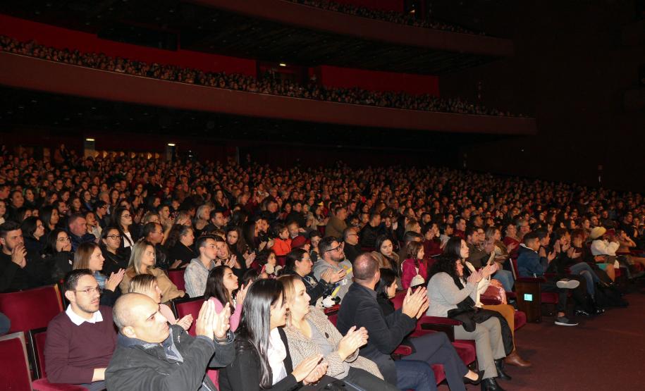 Banda de Música encerra terceira apresentação no Teatro Guaíra com aplausos da plateia