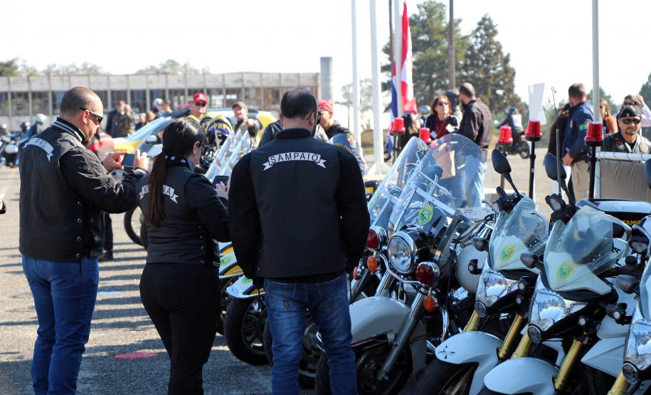 Passeio Motociclístico em comemoração aos 165 anos da PM reúne quase mil pessoas na APMG