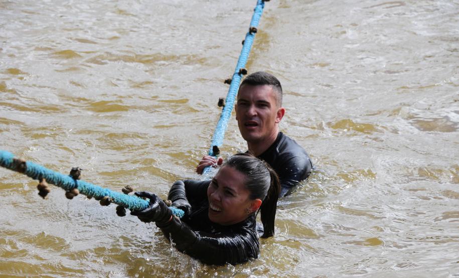 Desafio Soldado de Aço 2019 leva policiais e bombeiros militares ao extremo em competição no circuito Braves Mud Race, na RMC