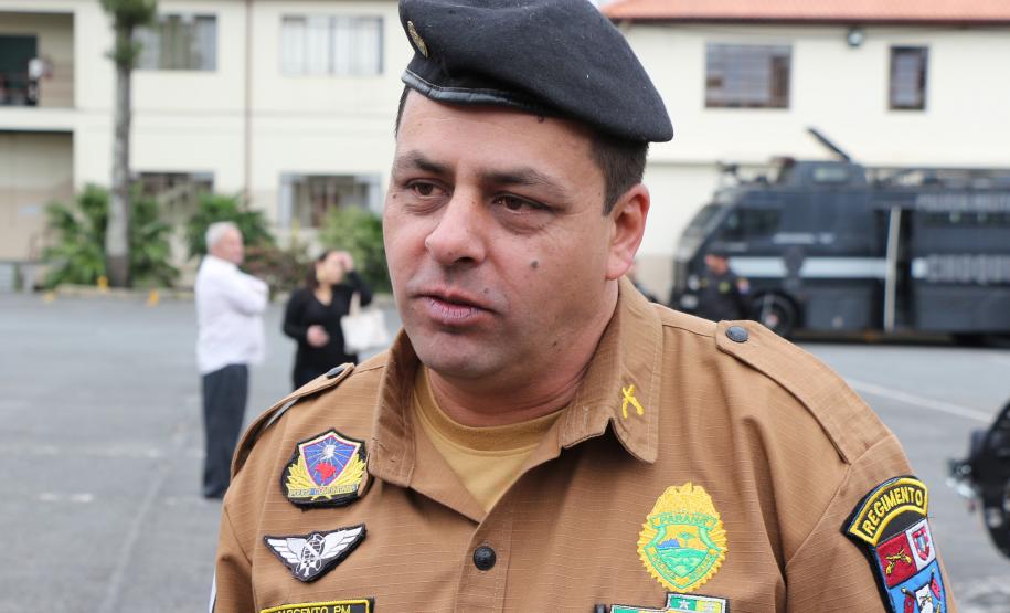 Polícia Militar homenageia praças promovidos com entrega de homenagem e certificados em Curitiba