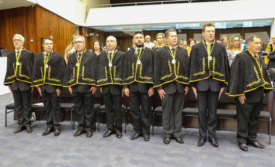 Academia de Letras da PM completa um ano com seção solene na ALEP, em Curitiba