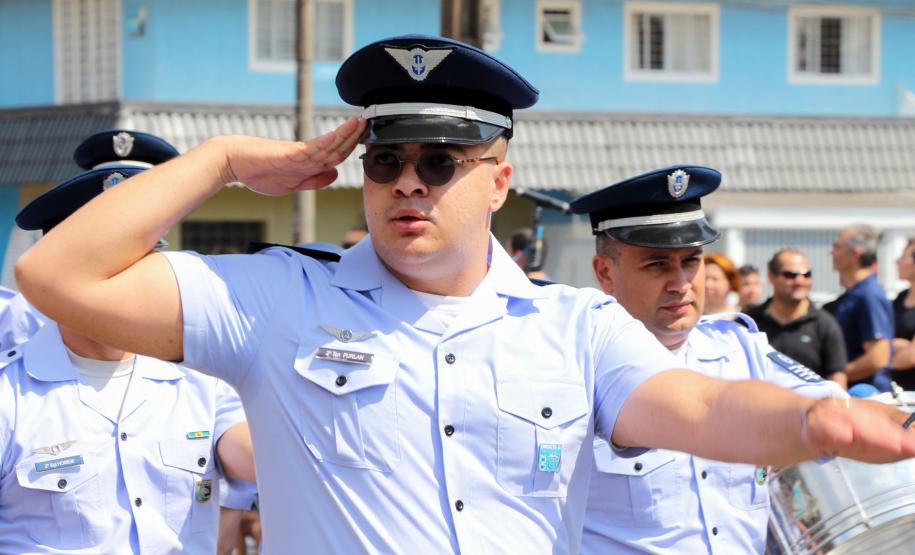 PM participa do desfile cívico-militar da Regional Fazendinha/Portão em Curitiba