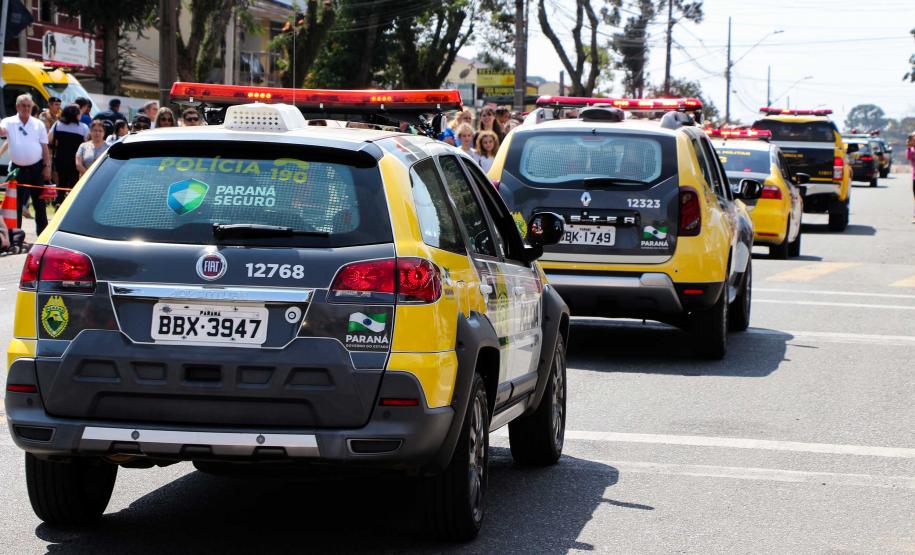 PM participa do desfile cívico-militar da Regional Fazendinha/Portão em Curitiba