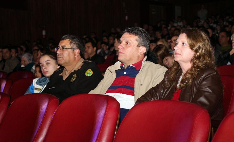 Orquestra Sinfônica do Colégio da PM faz espetáculo para comemorar os 60 anos da instituição e os 165 anos da Polícia Militar