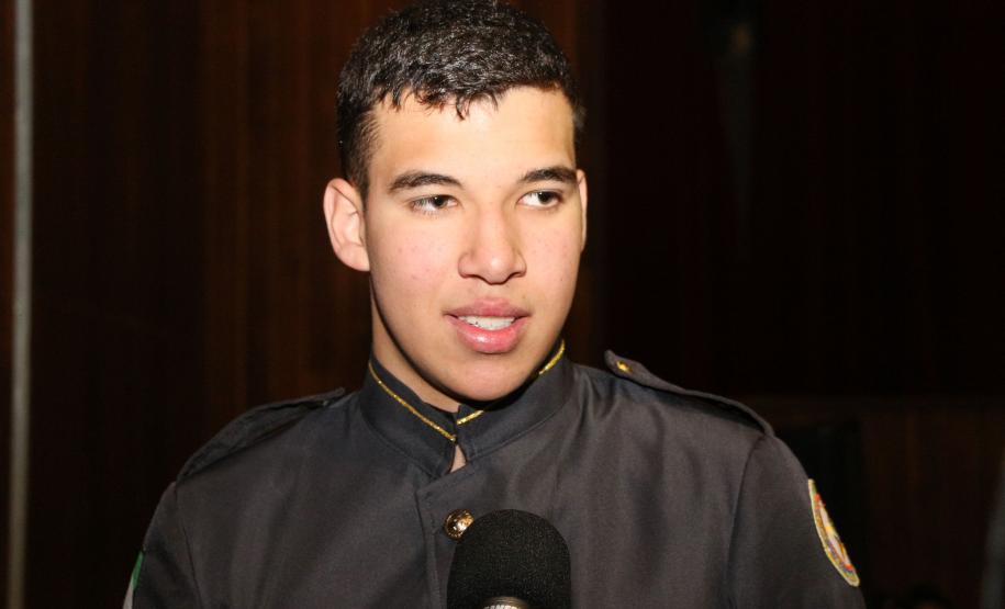 Orquestra Sinfônica do Colégio da PM faz espetáculo para comemorar os 60 anos da instituição e os 165 anos da Polícia Militar