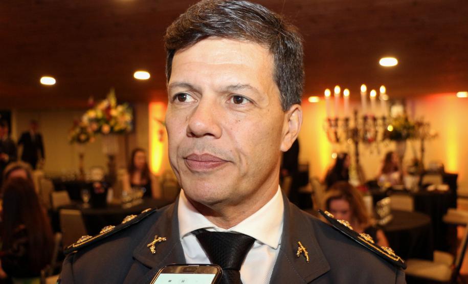 Baile do Espadim Tiradentes 2019 comemora início de formação de novos cadetes da Polícia Militar