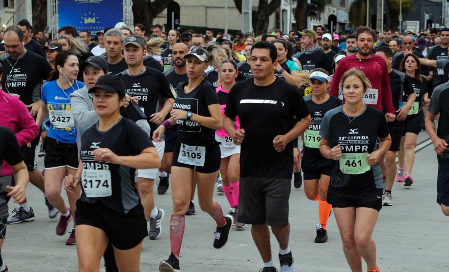 Prova Coronel Sarmento 2019 agita domingo de Dia dos Pais com mais de 4 mil inscritos em Curitiba