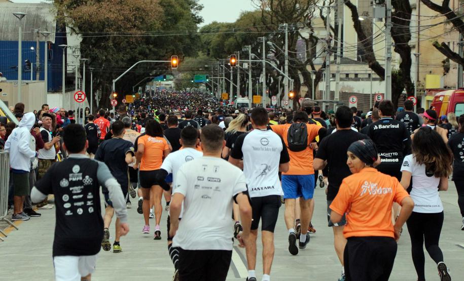 Prova Coronel Sarmento 2019 agita domingo de Dia dos Pais com mais de 4 mil inscritos em Curitiba