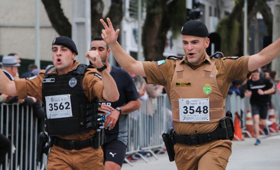 Prova Coronel Sarmento 2019 agita domingo de Dia dos Pais com mais de 4 mil inscritos em Curitiba